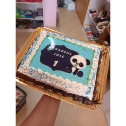 Bolo cobertura creme c/hóstia personalizada